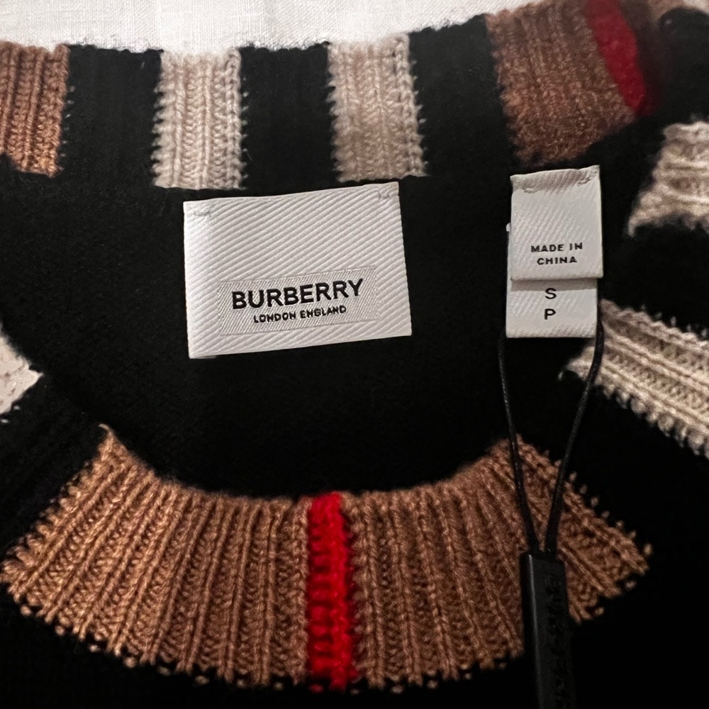Burberry Eyre Cashmere Sweater - Sz. S - Picture 3 of 10